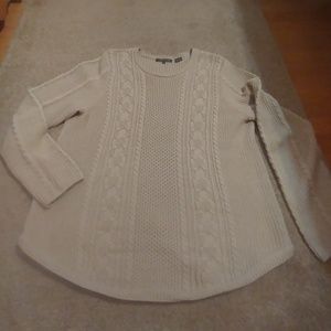 4/$25  Beautiful Sweater
